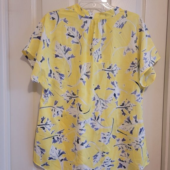 Cabi Yellow Short Sleeve Blouse - Picture 2 of 6